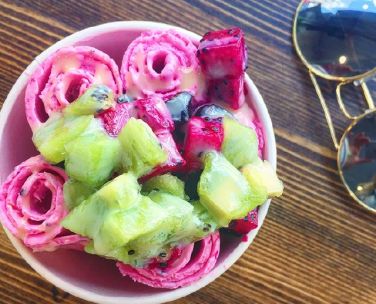 9508575_nyc-bite-of-the-month-dragonfruit-rolled_27183907_m